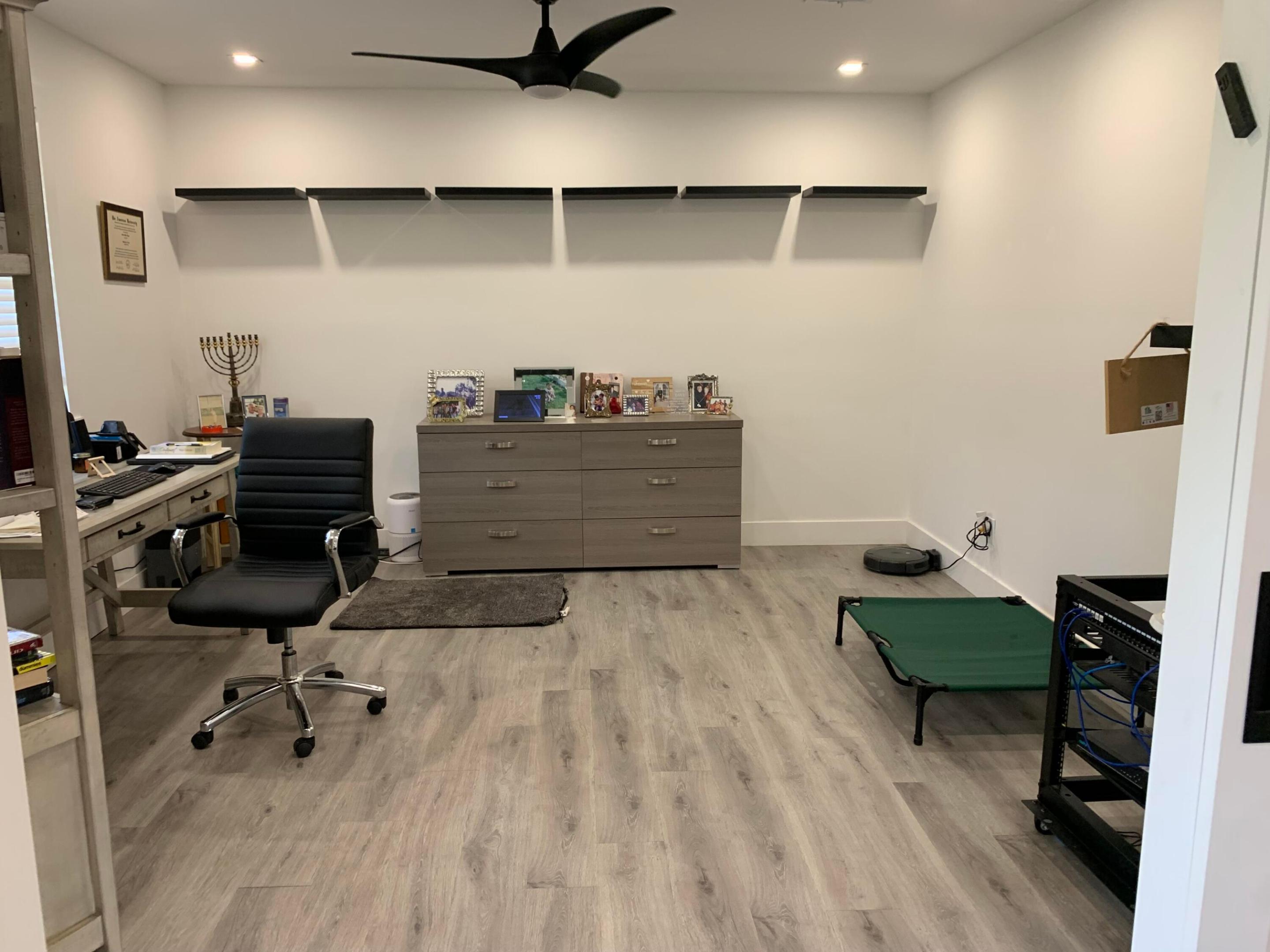 Not in a subdivison - Residential