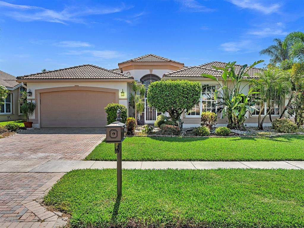 Photo of 11608 Pamplona Boulevard, Boynton Beach, FL 33437 (MLS # R10803961)