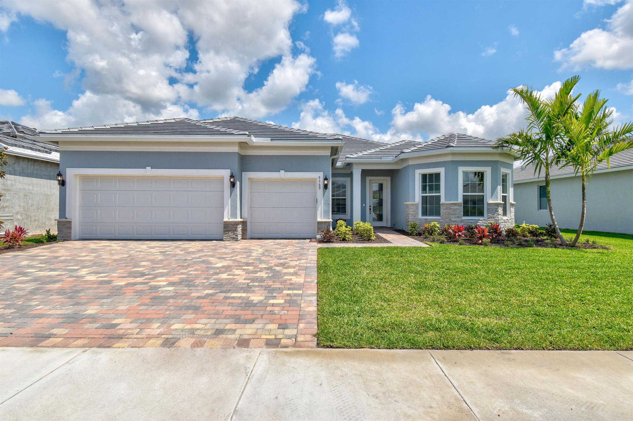 Windsong Estates - Residential