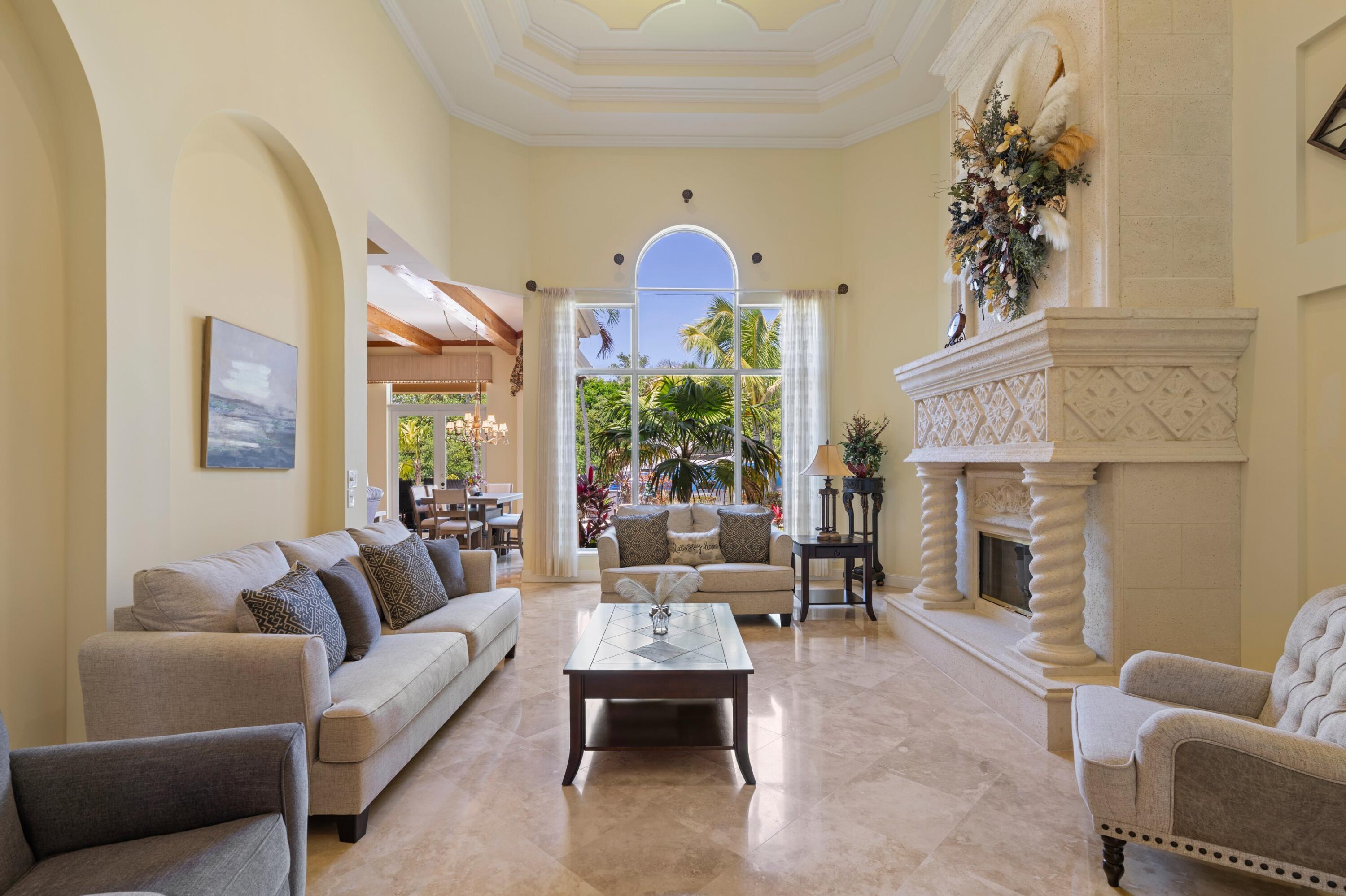HARBOUR ISLES - Residential