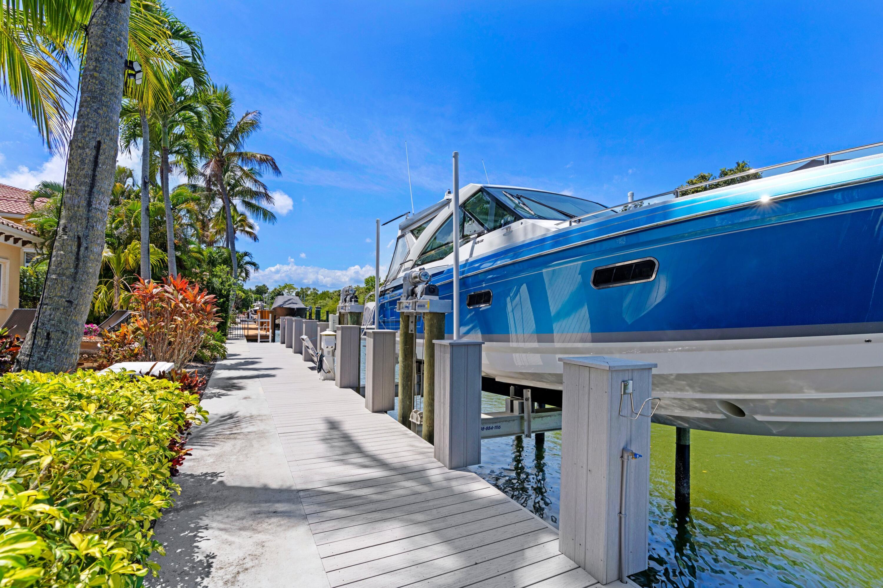HARBOUR ISLES - Residential