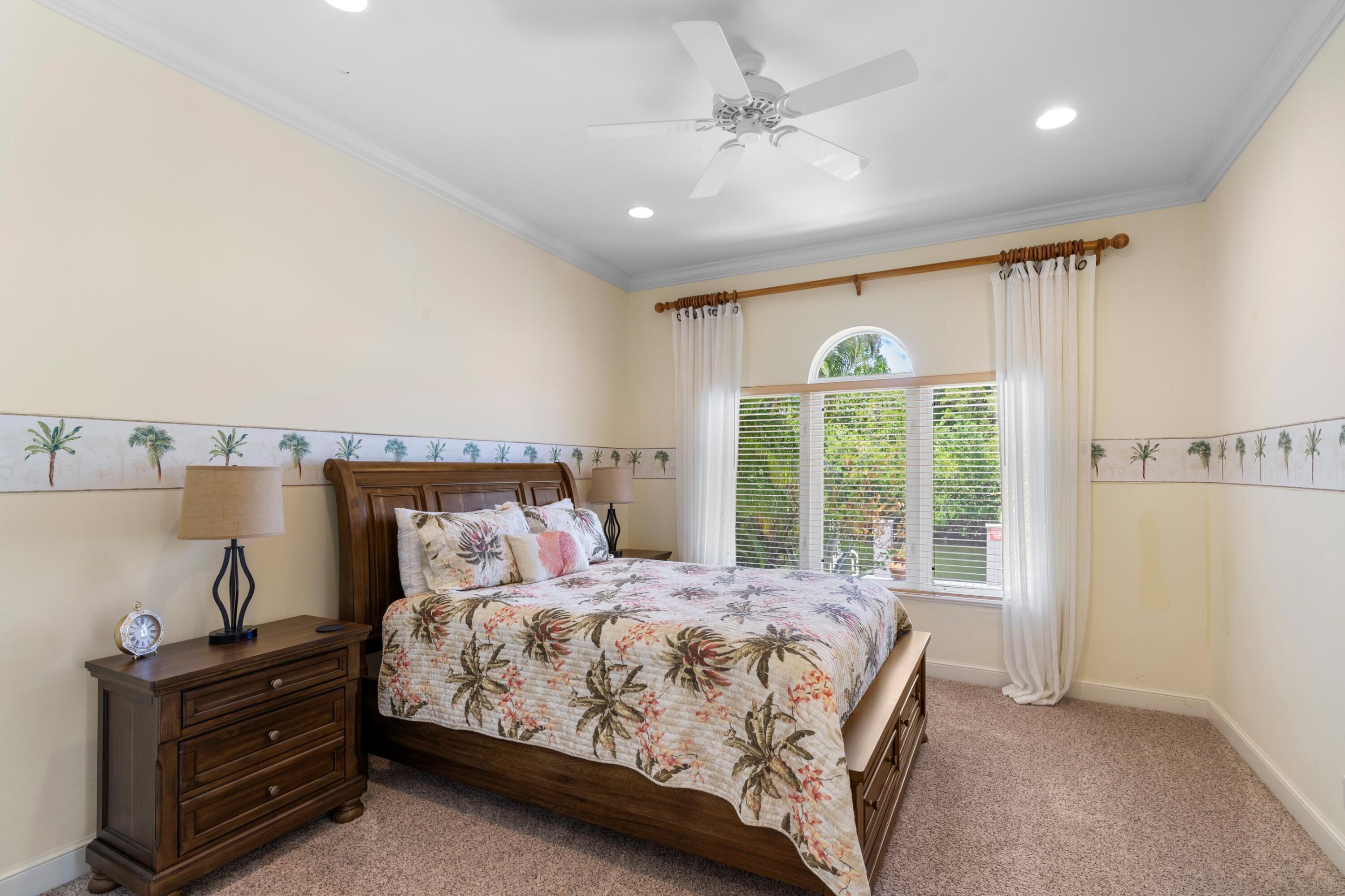 HARBOUR ISLES - Residential