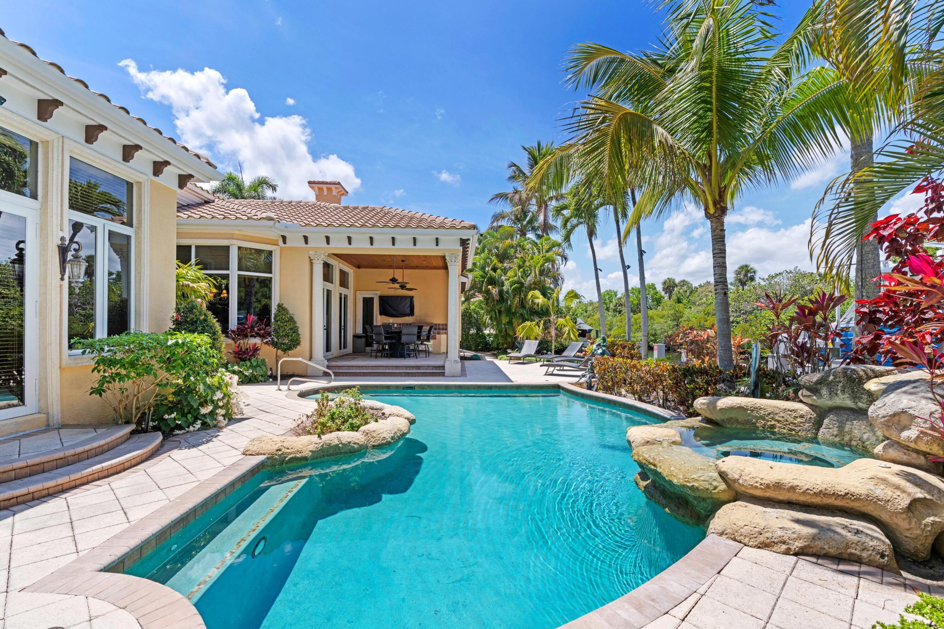 HARBOUR ISLES - Residential