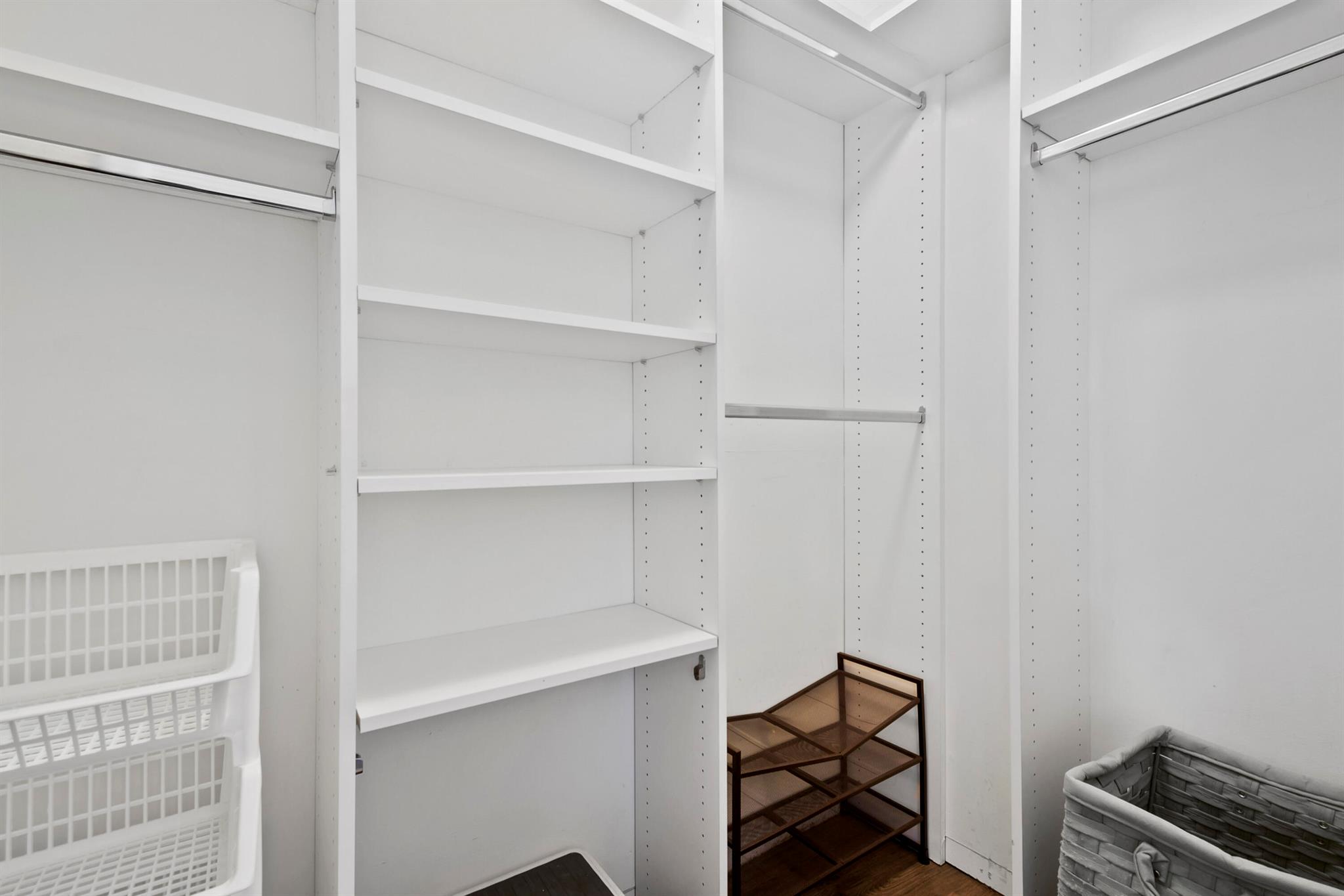 VILLAGE AT ABACOA CONDO - Residential