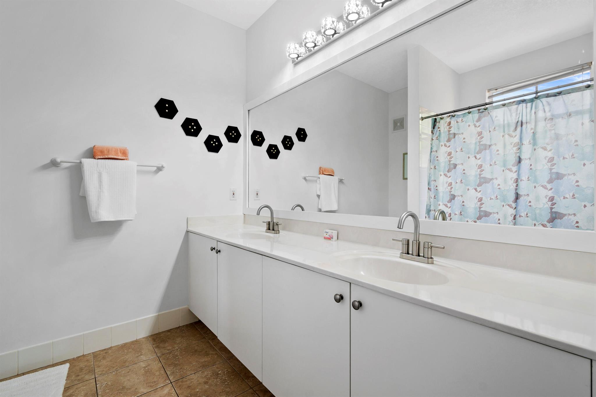 VILLAGE AT ABACOA CONDO - Residential