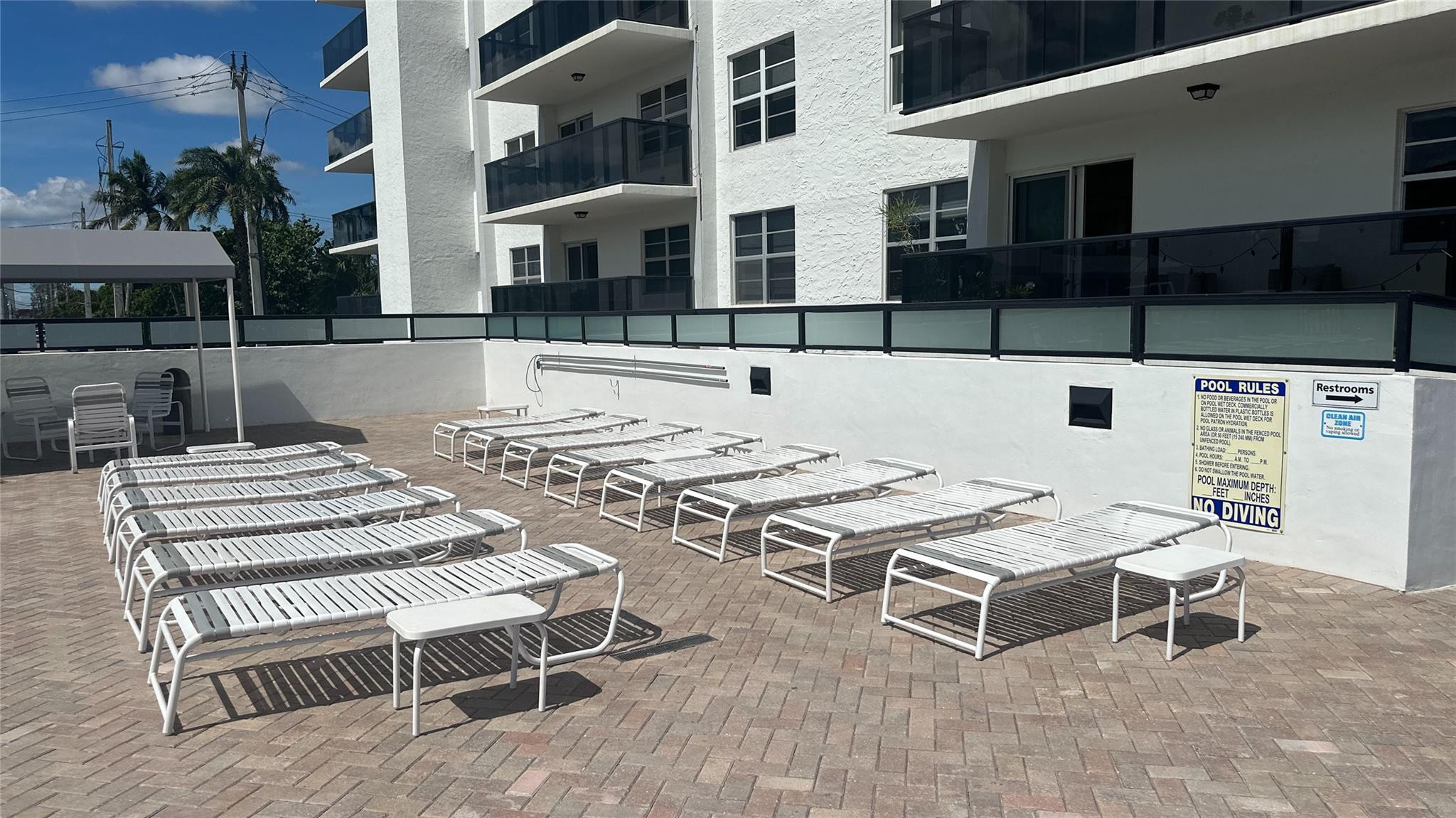 WARWICK CONDO - Residential