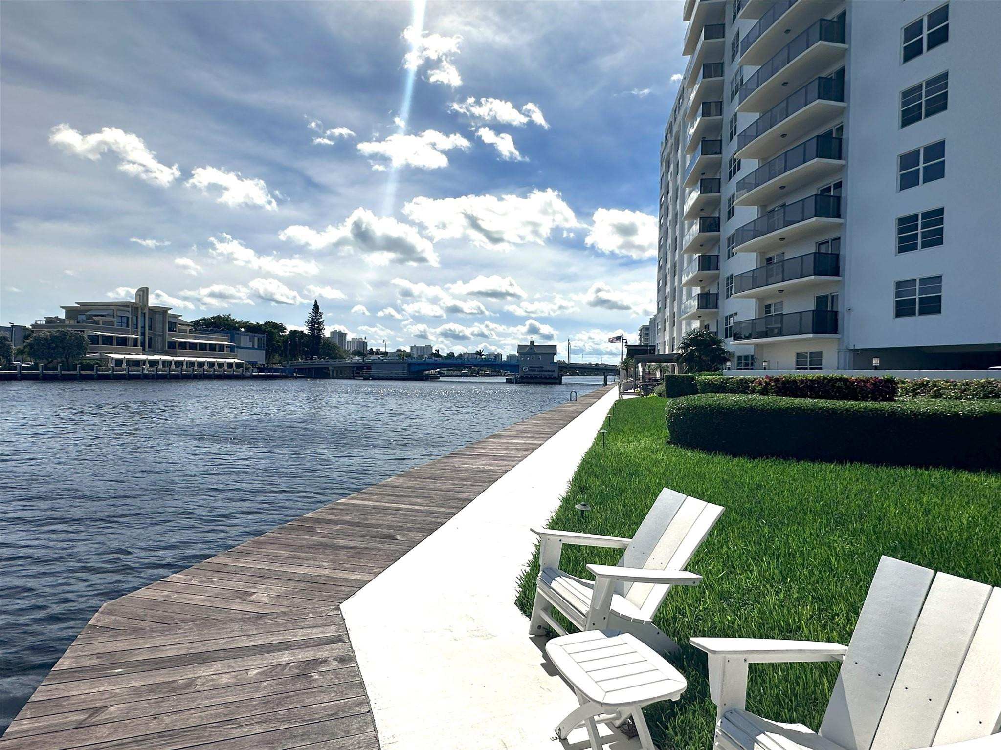 WARWICK CONDO - Residential
