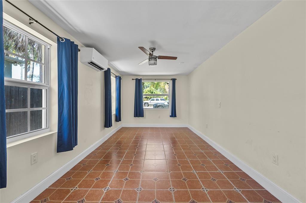 Snug Harbor - Residential Lease