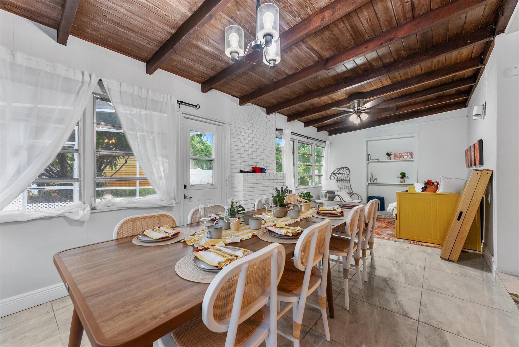 RIVERLAND VILLAGE SEC ONE - Residential Lease