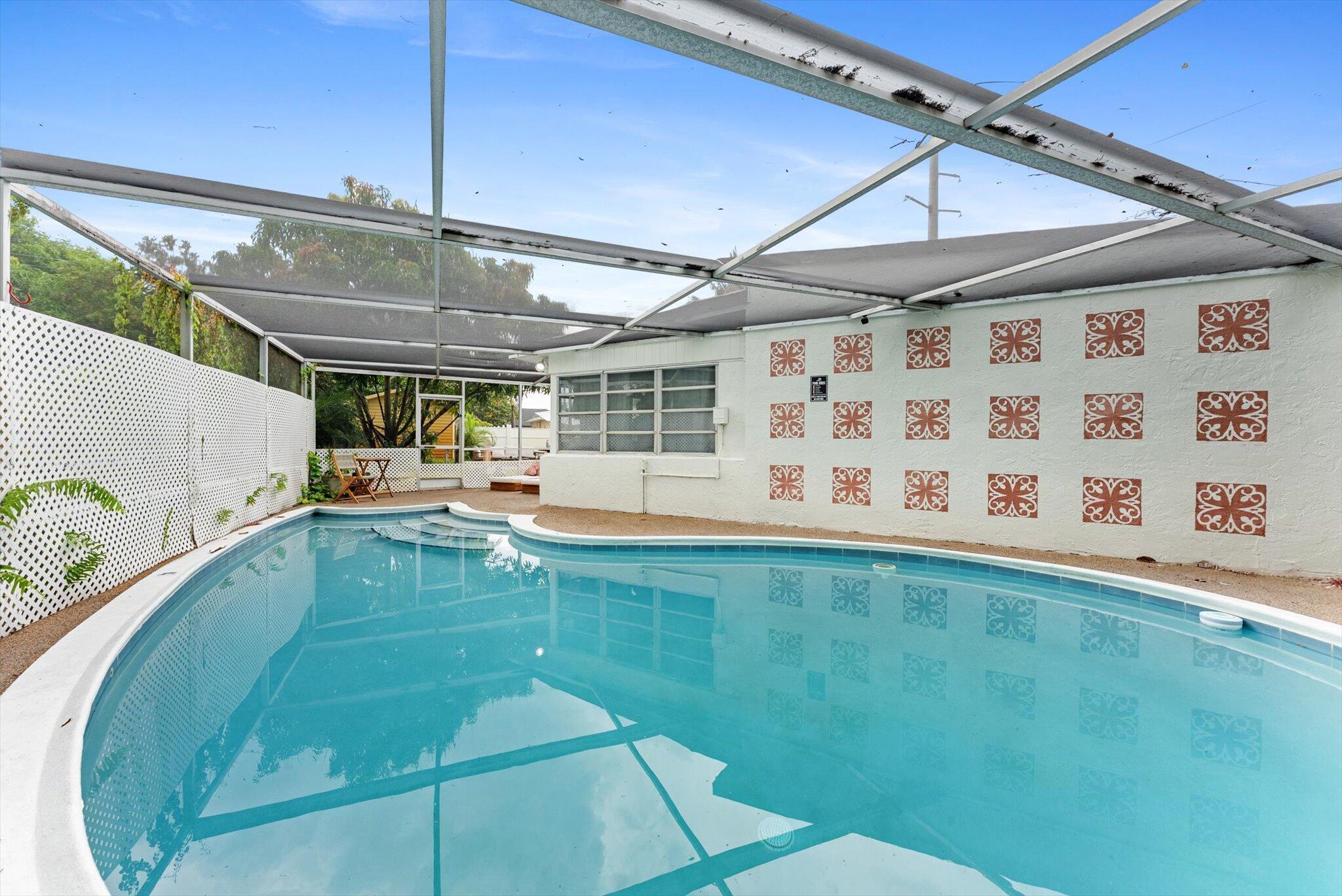 RIVERLAND VILLAGE SEC ONE - Residential Lease