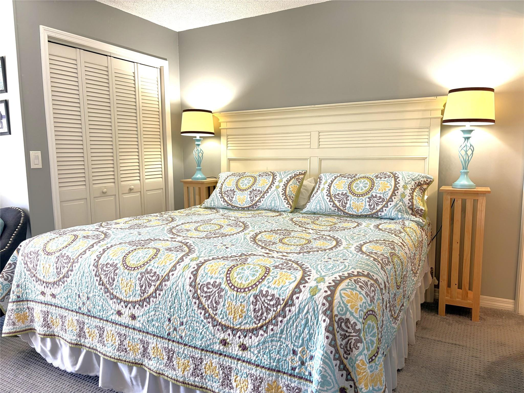 Vista Royale - Residential