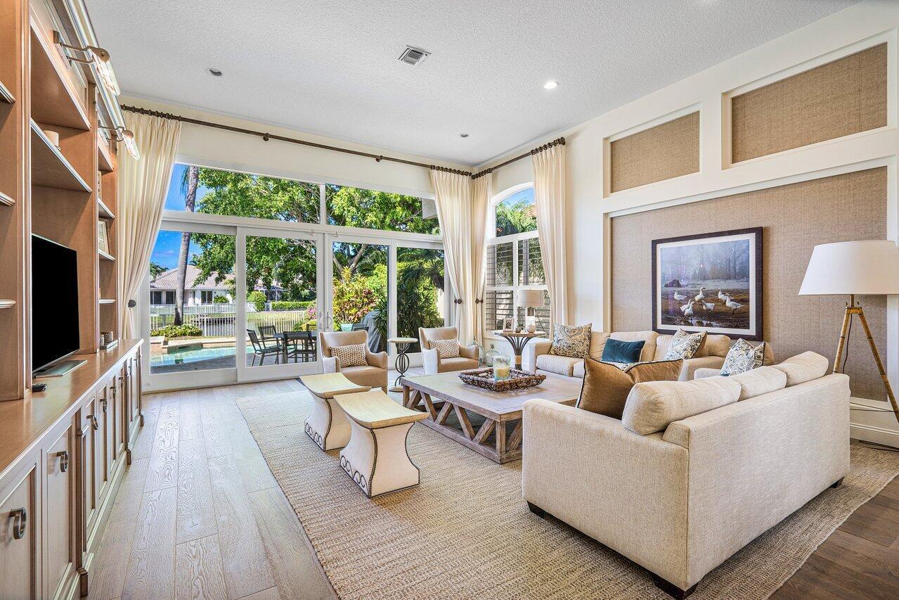 EQUESTRIAN CLUB ESTATES 2 - Residential