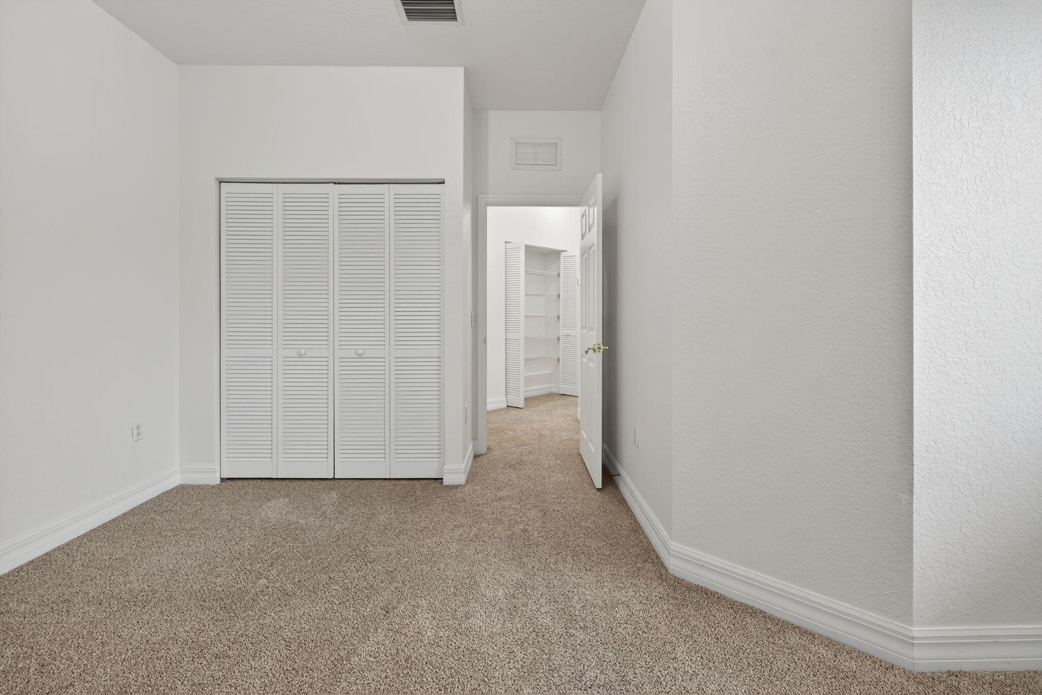 VILABELLA CENTRAL PARK CO - Residential