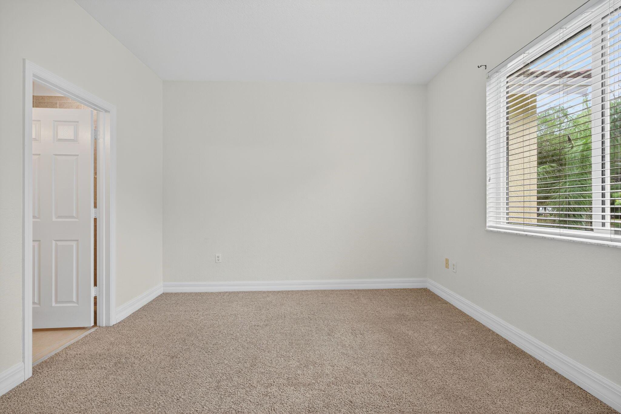 VILABELLA CENTRAL PARK CO - Residential