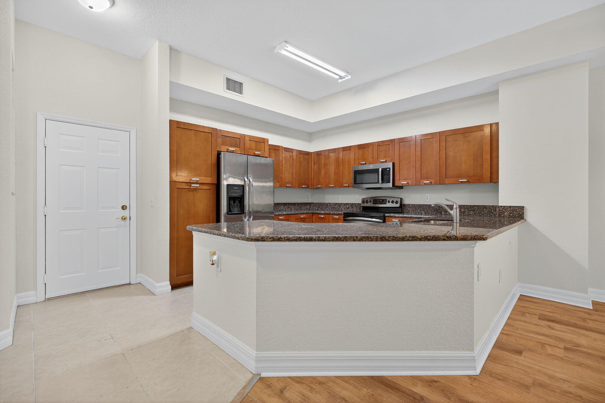 VILABELLA CENTRAL PARK CO - Residential