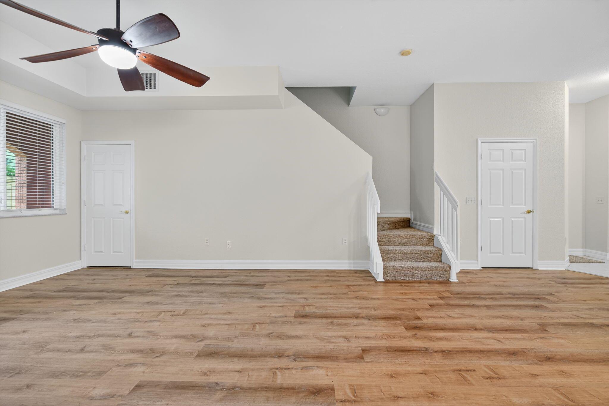 VILABELLA CENTRAL PARK CO - Residential