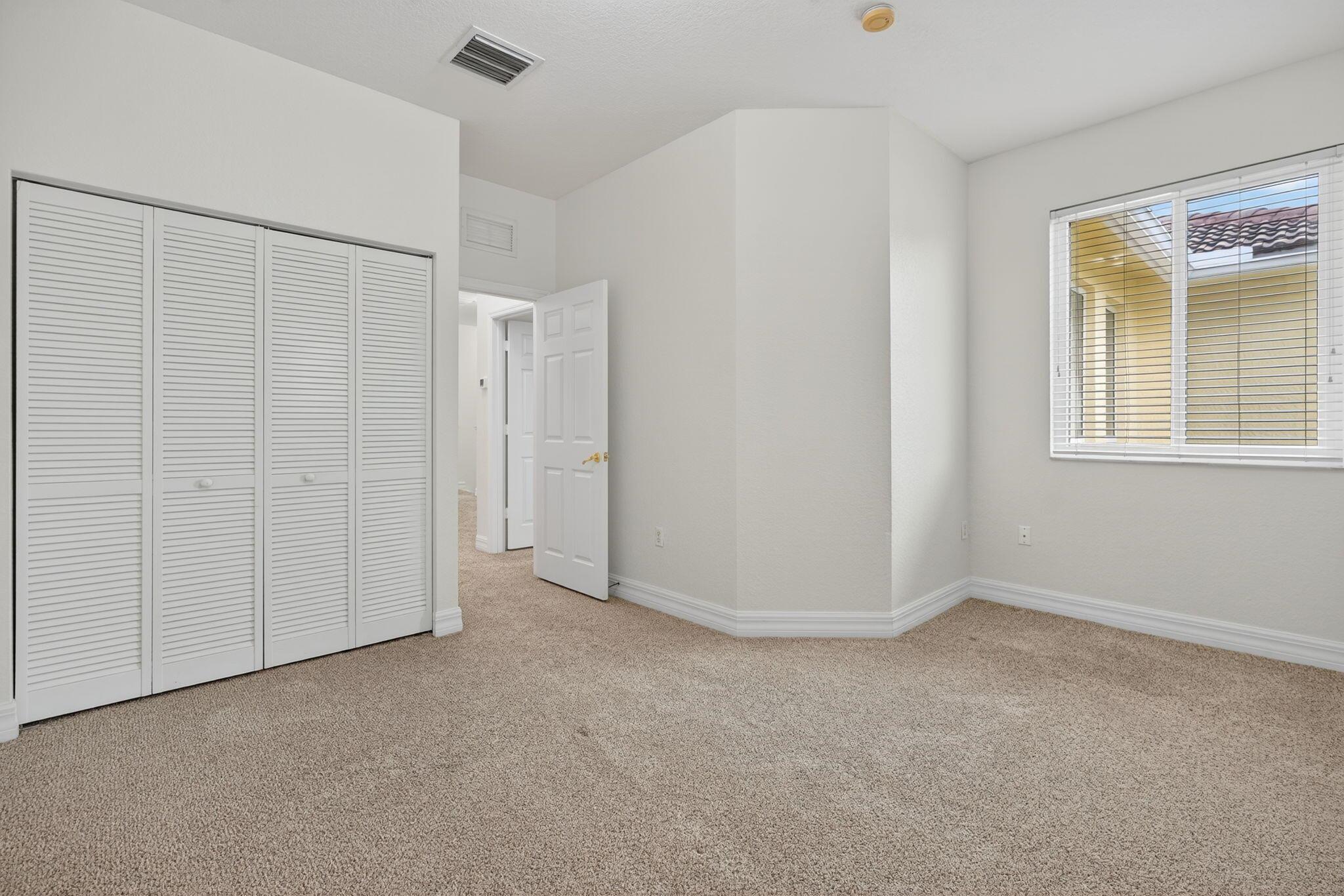 VILABELLA CENTRAL PARK CO - Residential