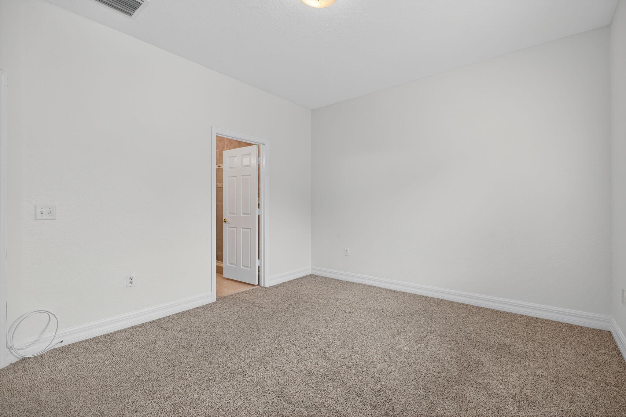 VILABELLA CENTRAL PARK CO - Residential
