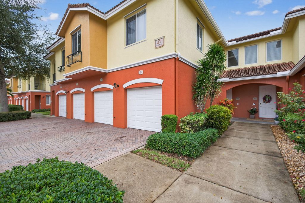 Photo of 47 SE Sedona Circle #102, Stuart, FL 34994 (MLS # R11132498)