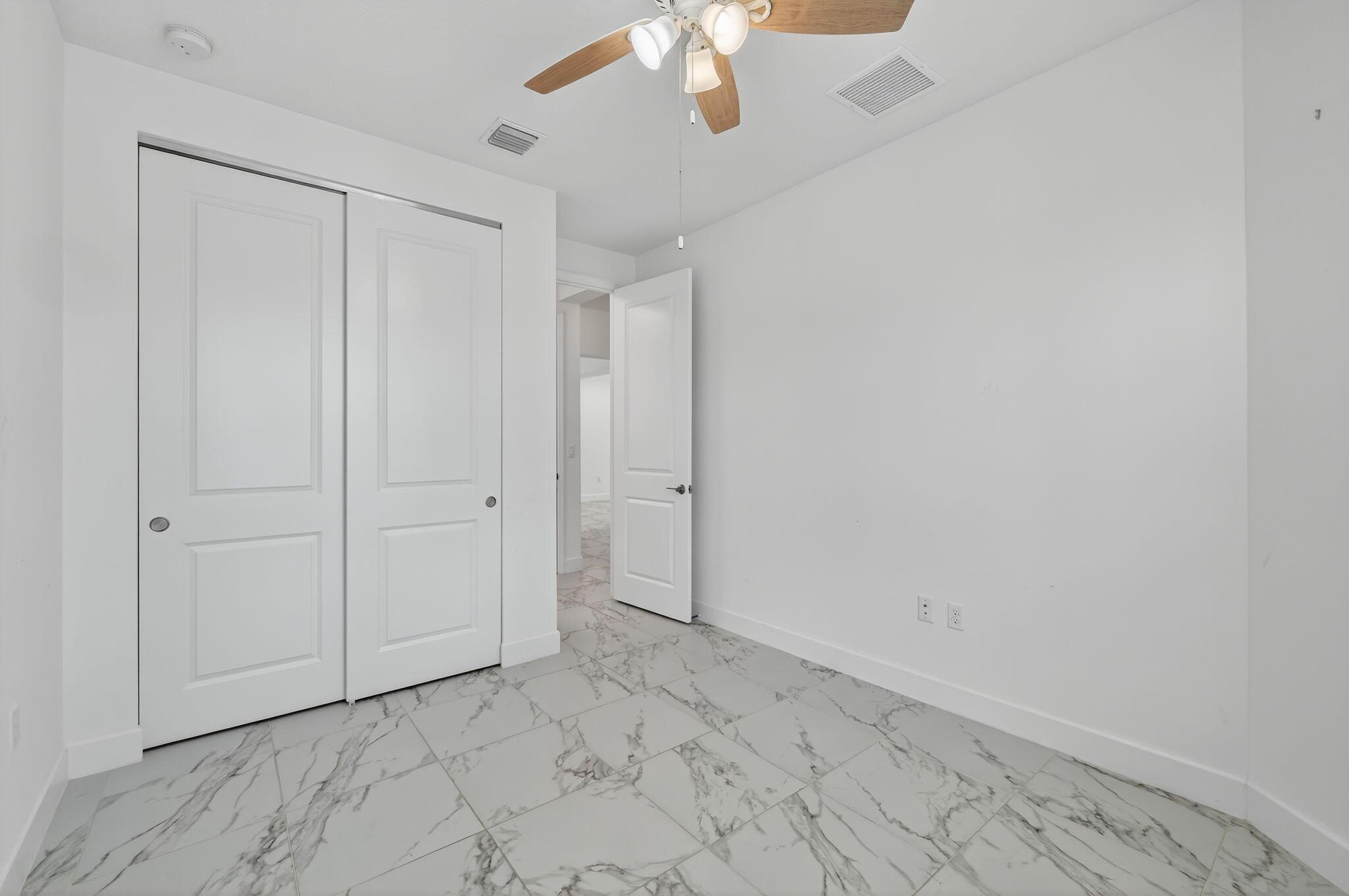 Valencia Grove - Residential Lease