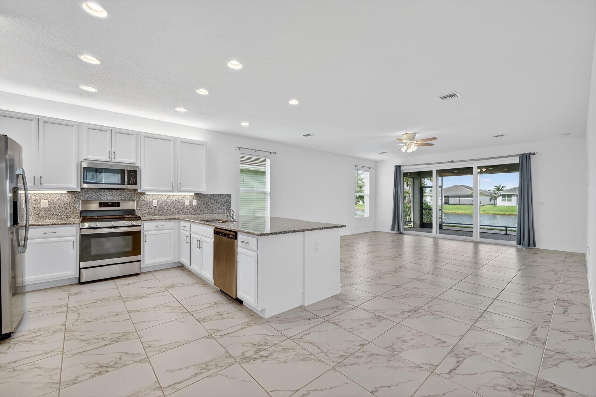 Valencia Grove - Residential Lease