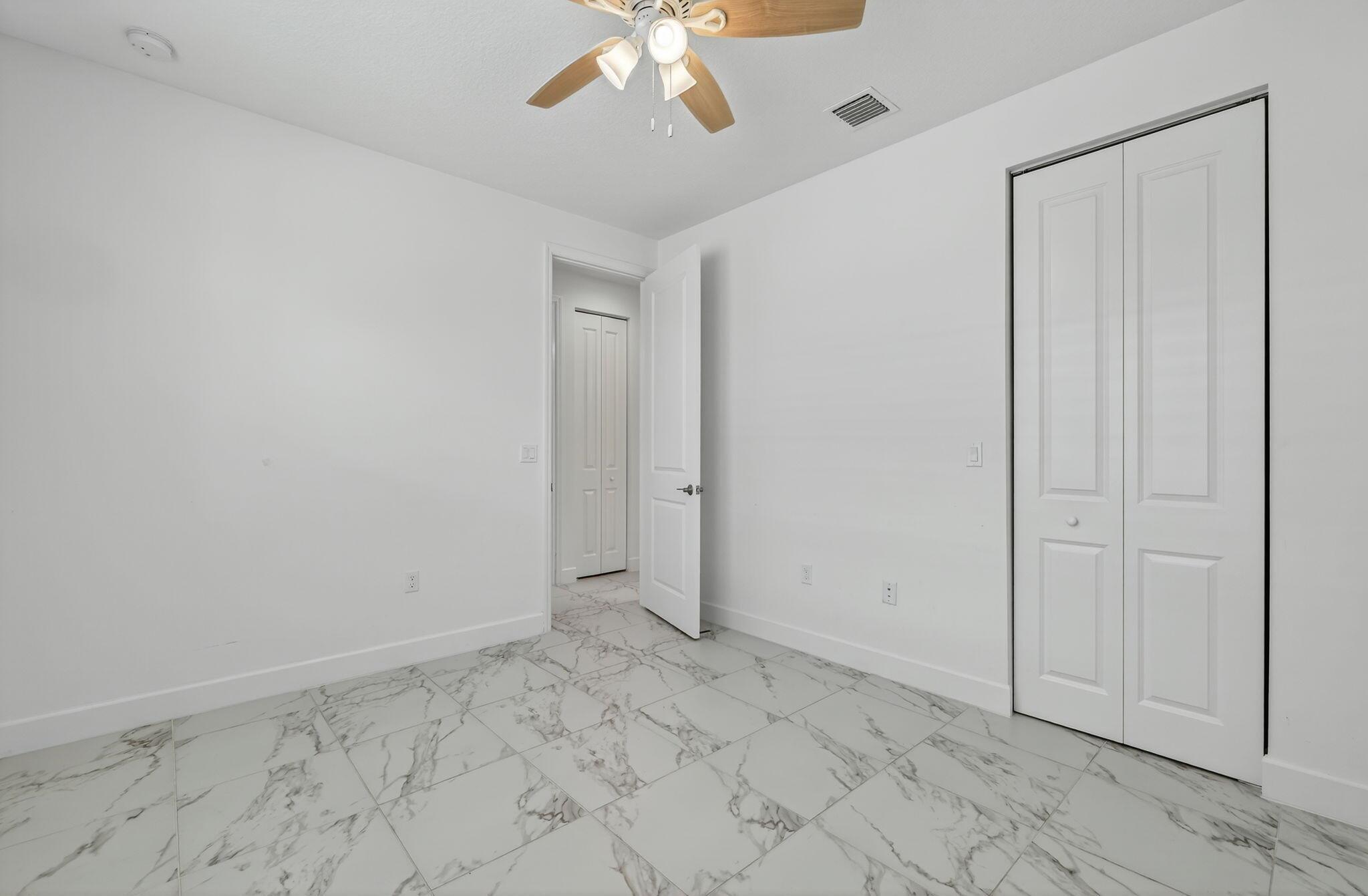Valencia Grove - Residential Lease