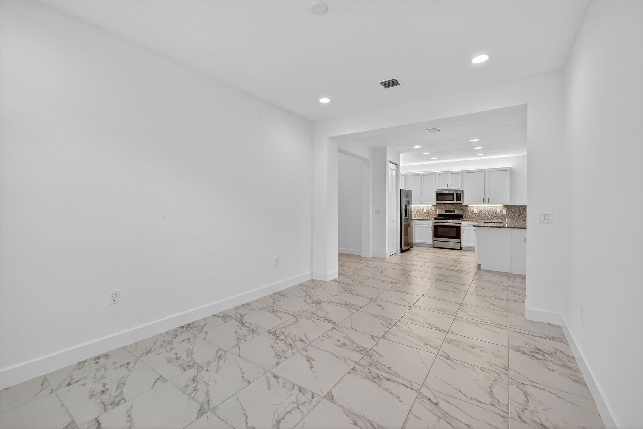 Valencia Grove - Residential Lease
