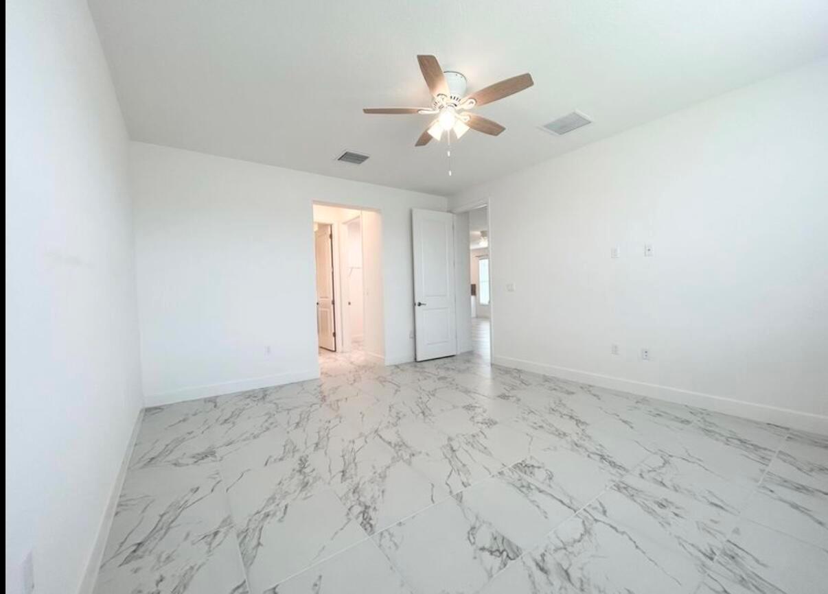 Valencia Grove - Residential Lease