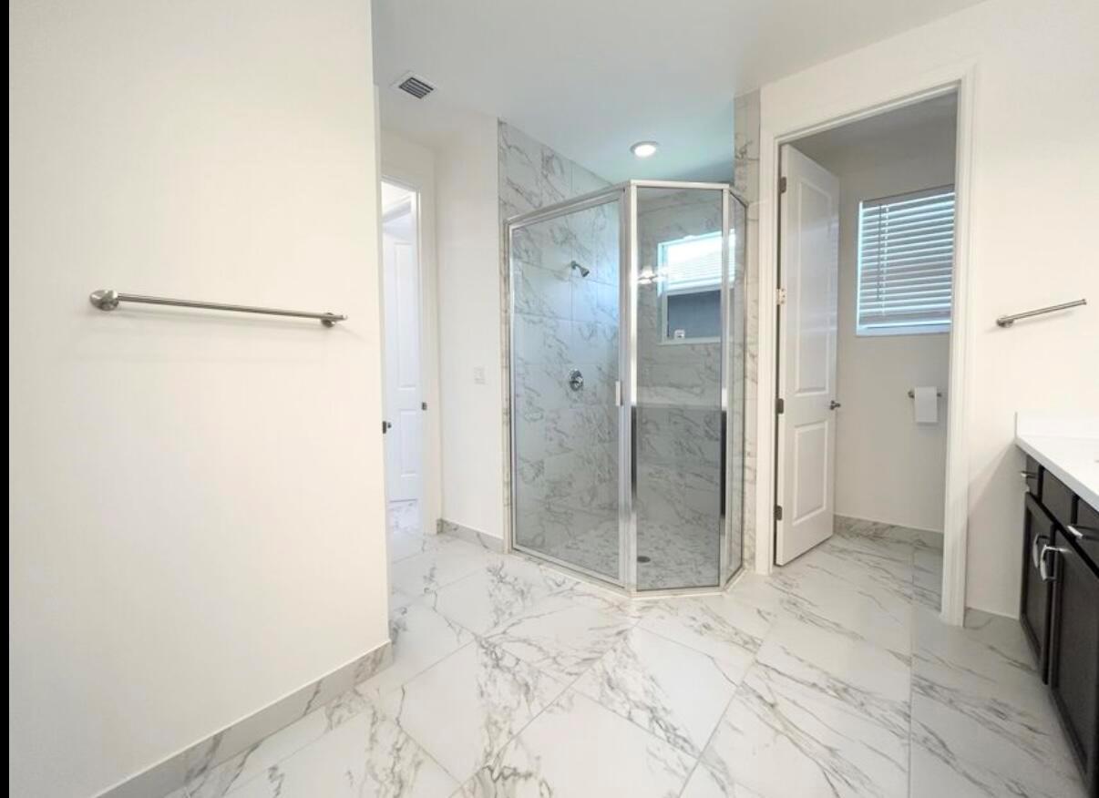 Valencia Grove - Residential Lease