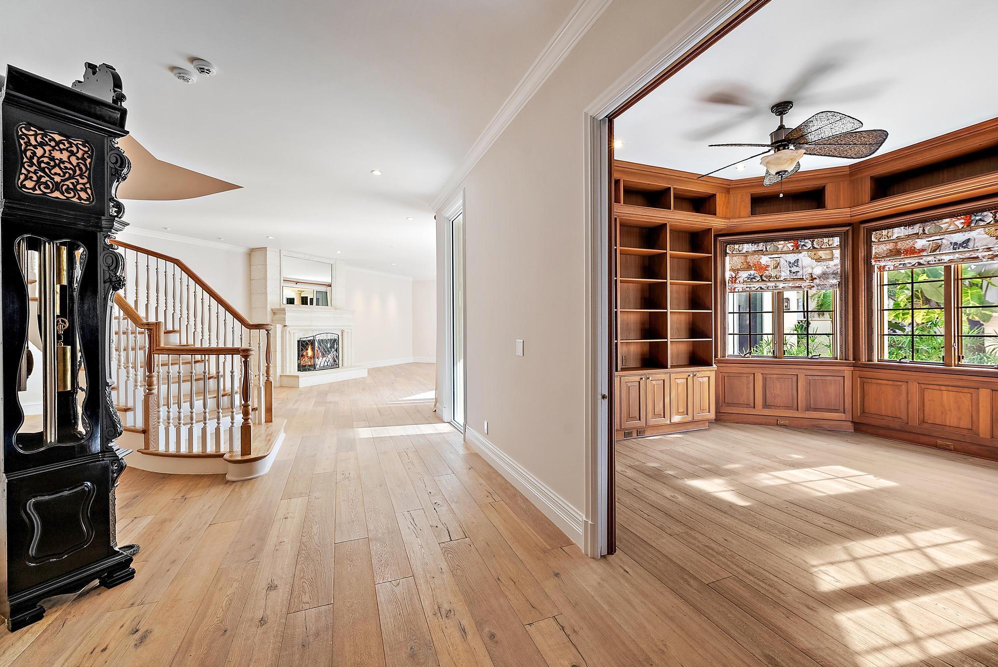 Seven Hundred Ocean Drive - Residential