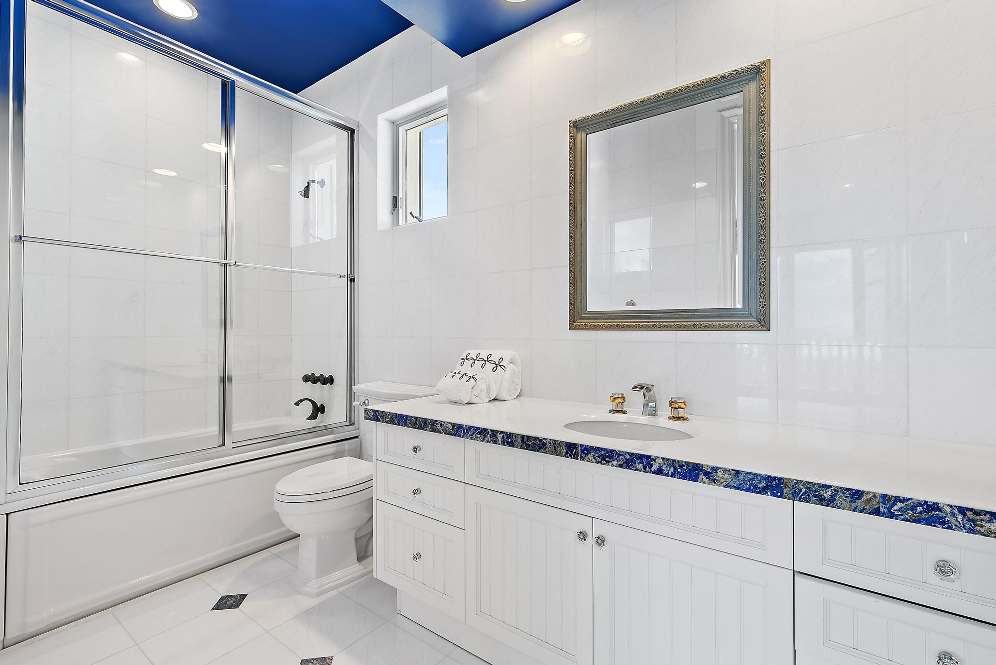 Seven Hundred Ocean Drive - Residential