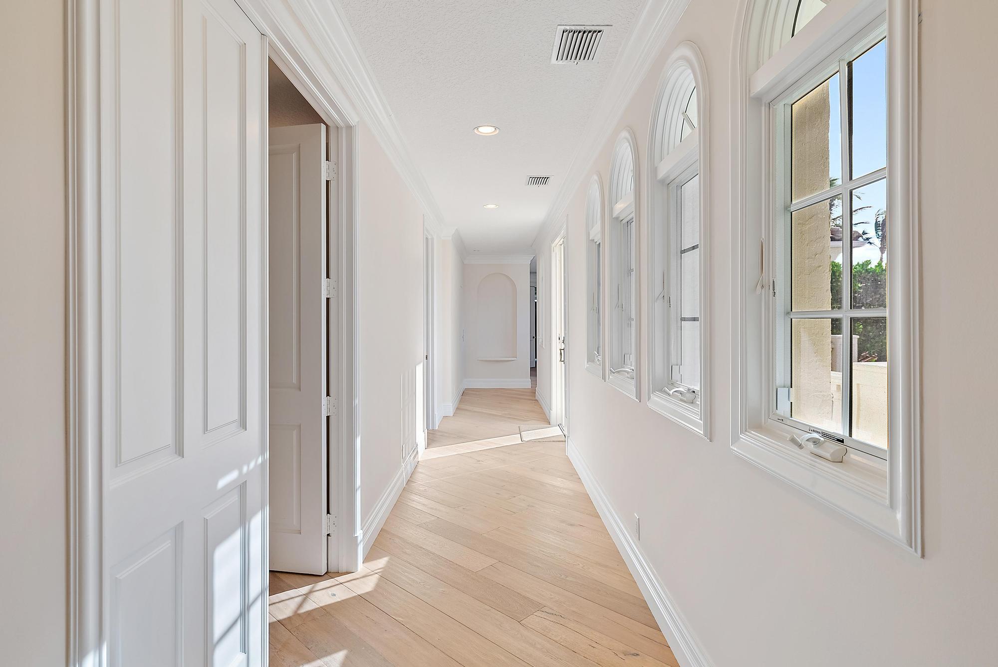 Seven Hundred Ocean Drive - Residential