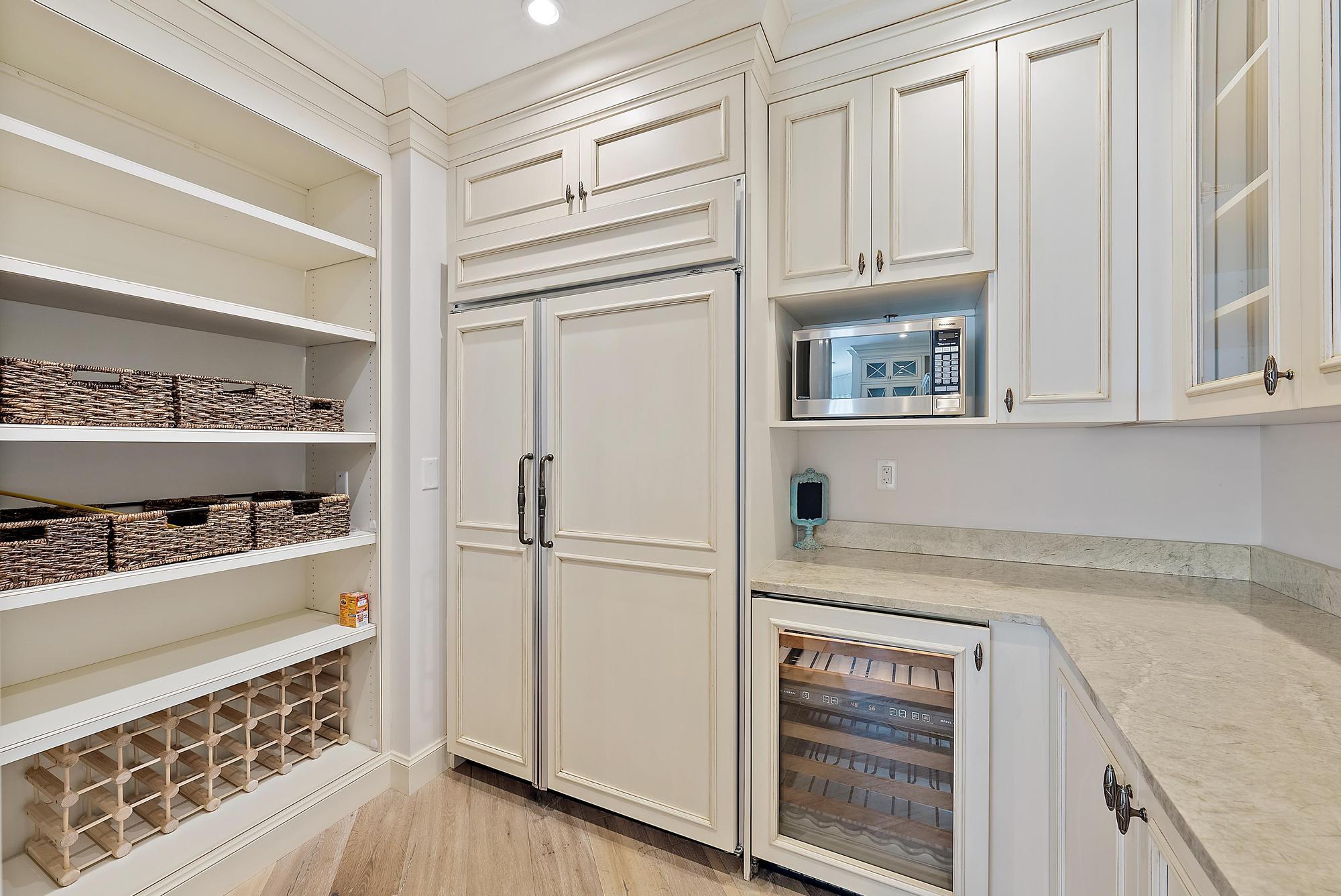 Seven Hundred Ocean Drive - Residential