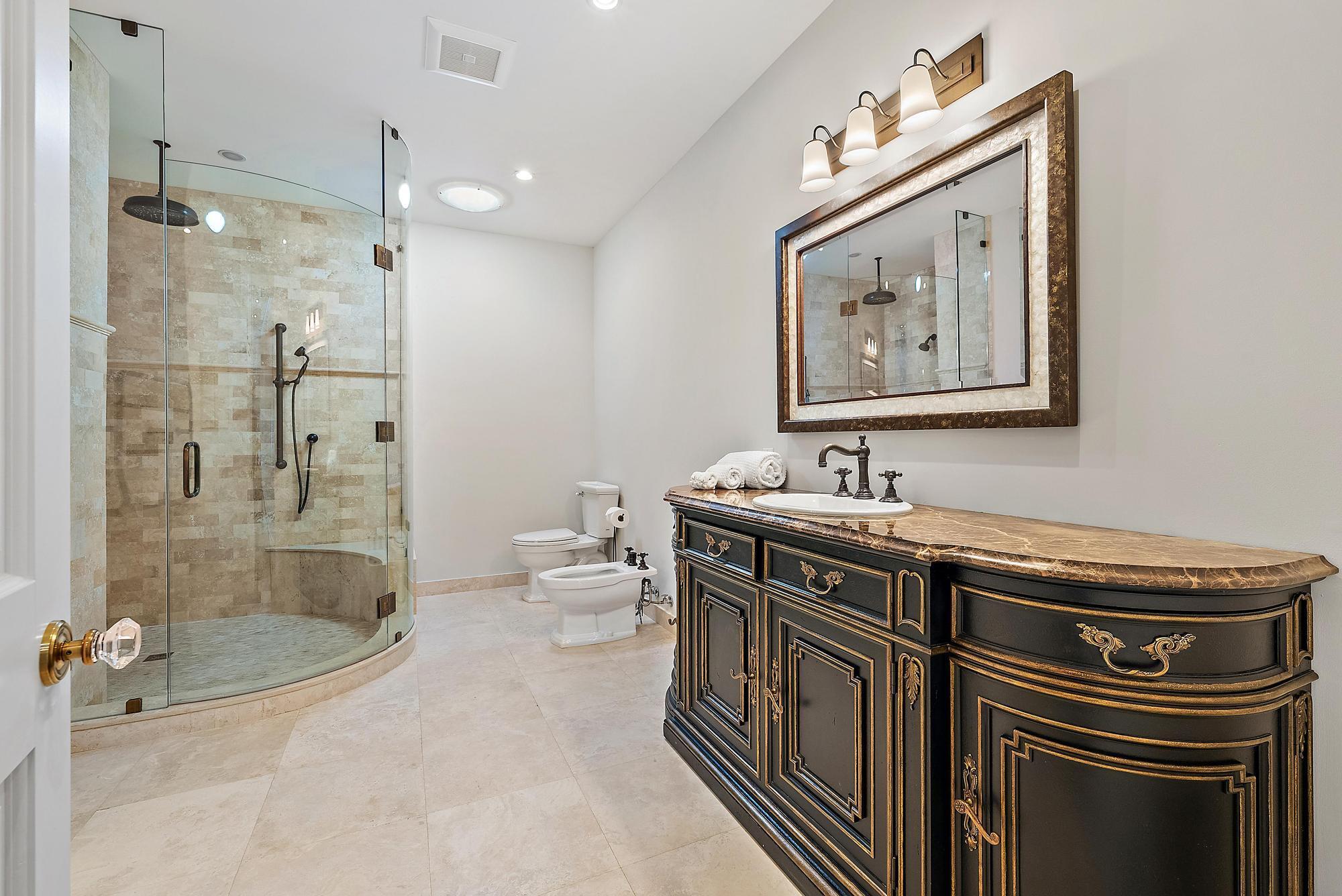 Seven Hundred Ocean Drive - Residential