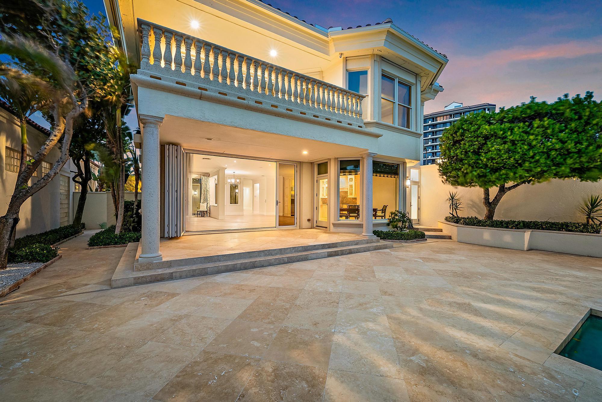 Seven Hundred Ocean Drive - Residential
