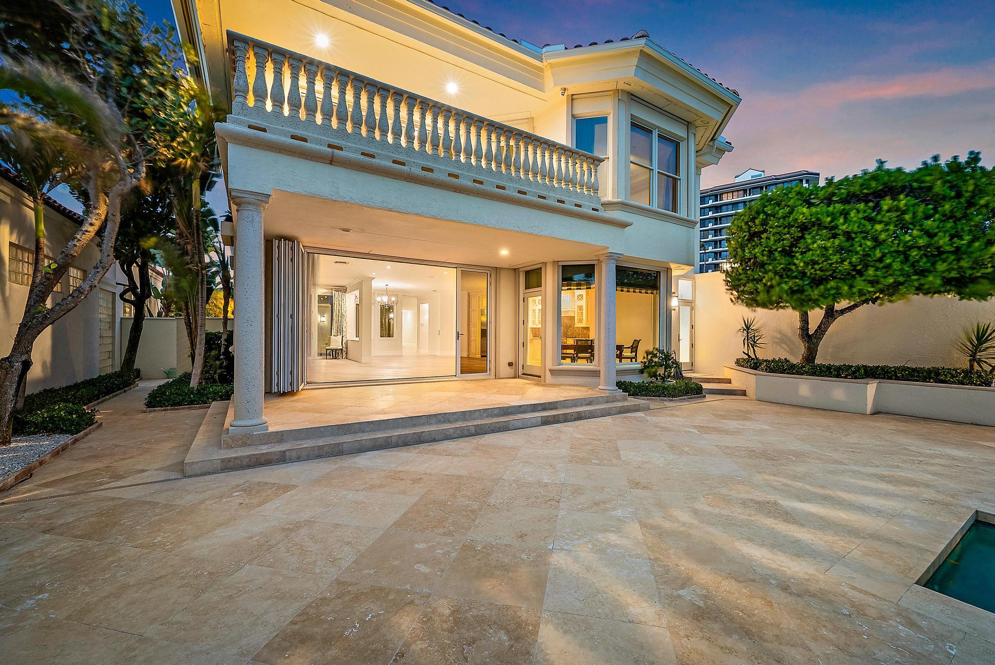 Seven Hundred Ocean Drive - Residential