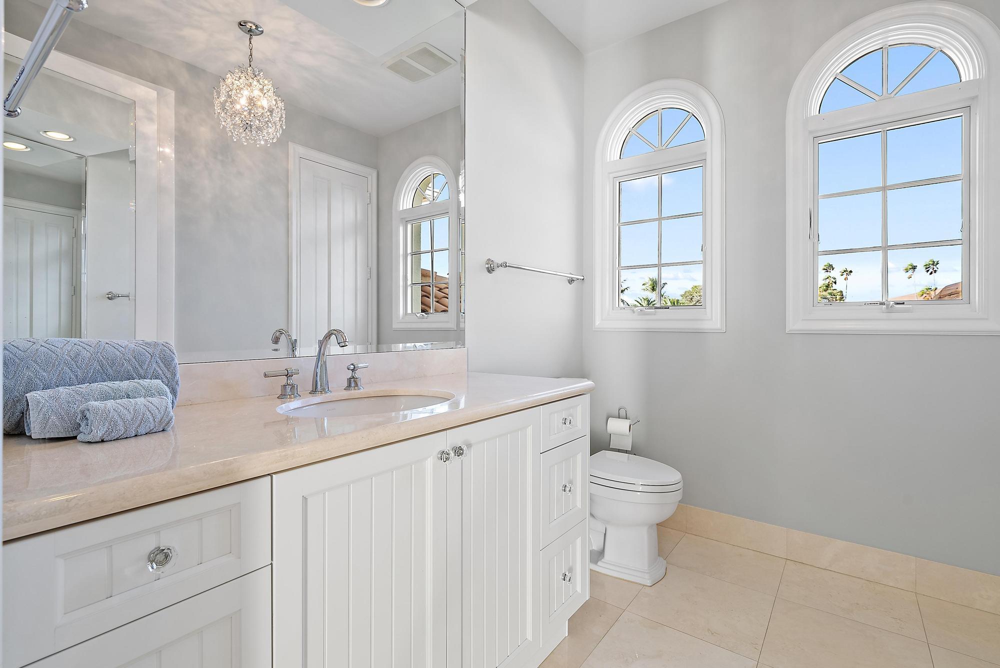 Seven Hundred Ocean Drive - Residential