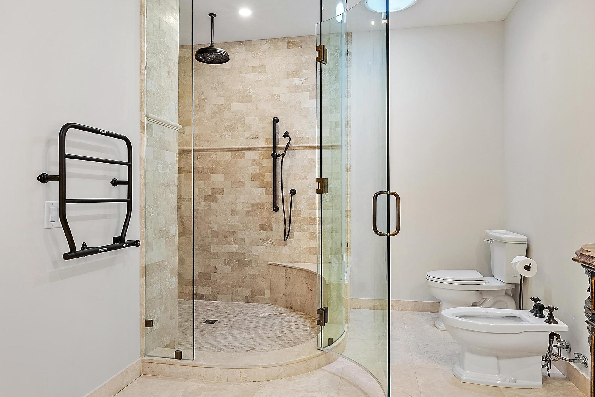 Seven Hundred Ocean Drive - Residential