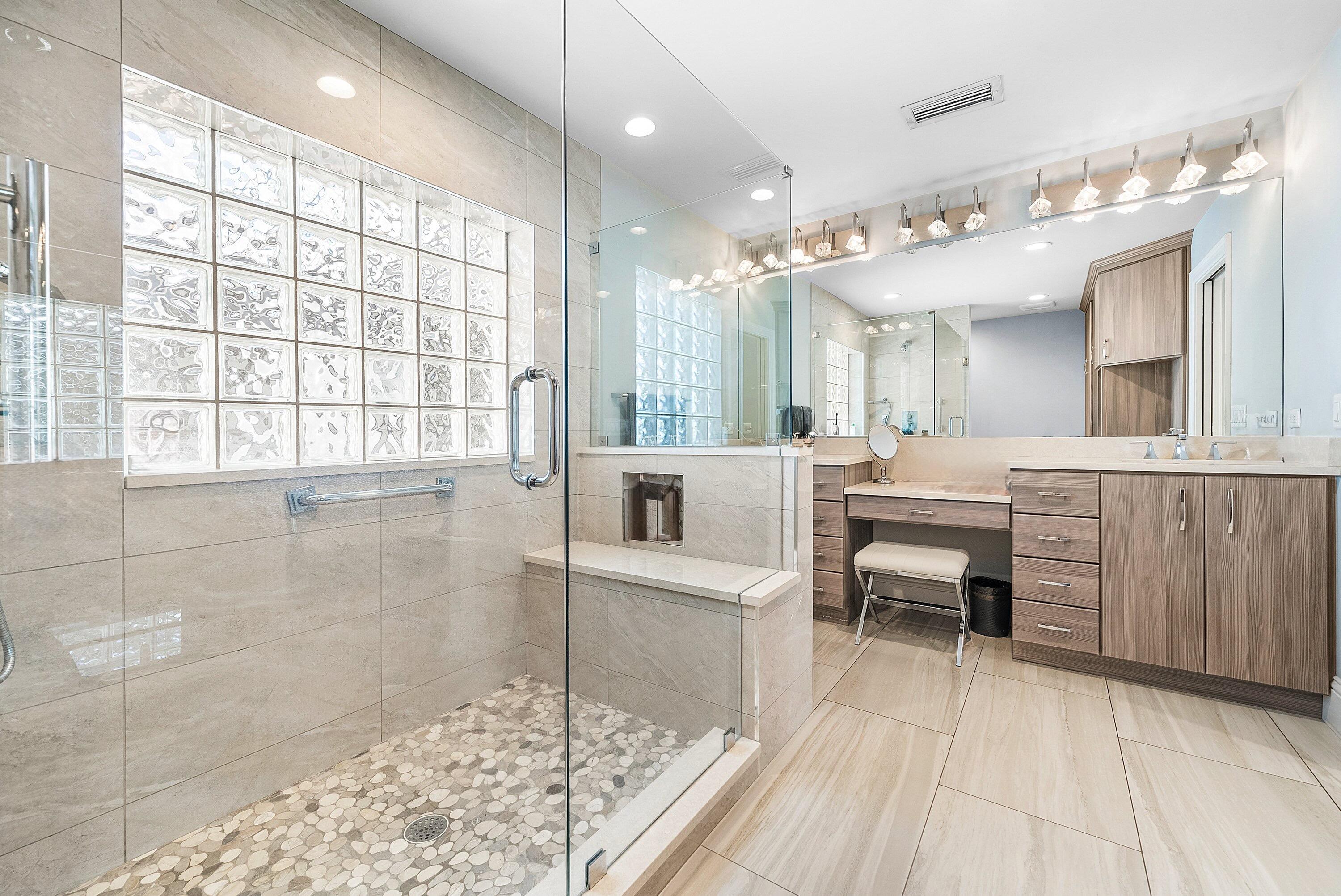 CAMBRIDGE I & II AT HUNTERS RUN CONDO - Residential