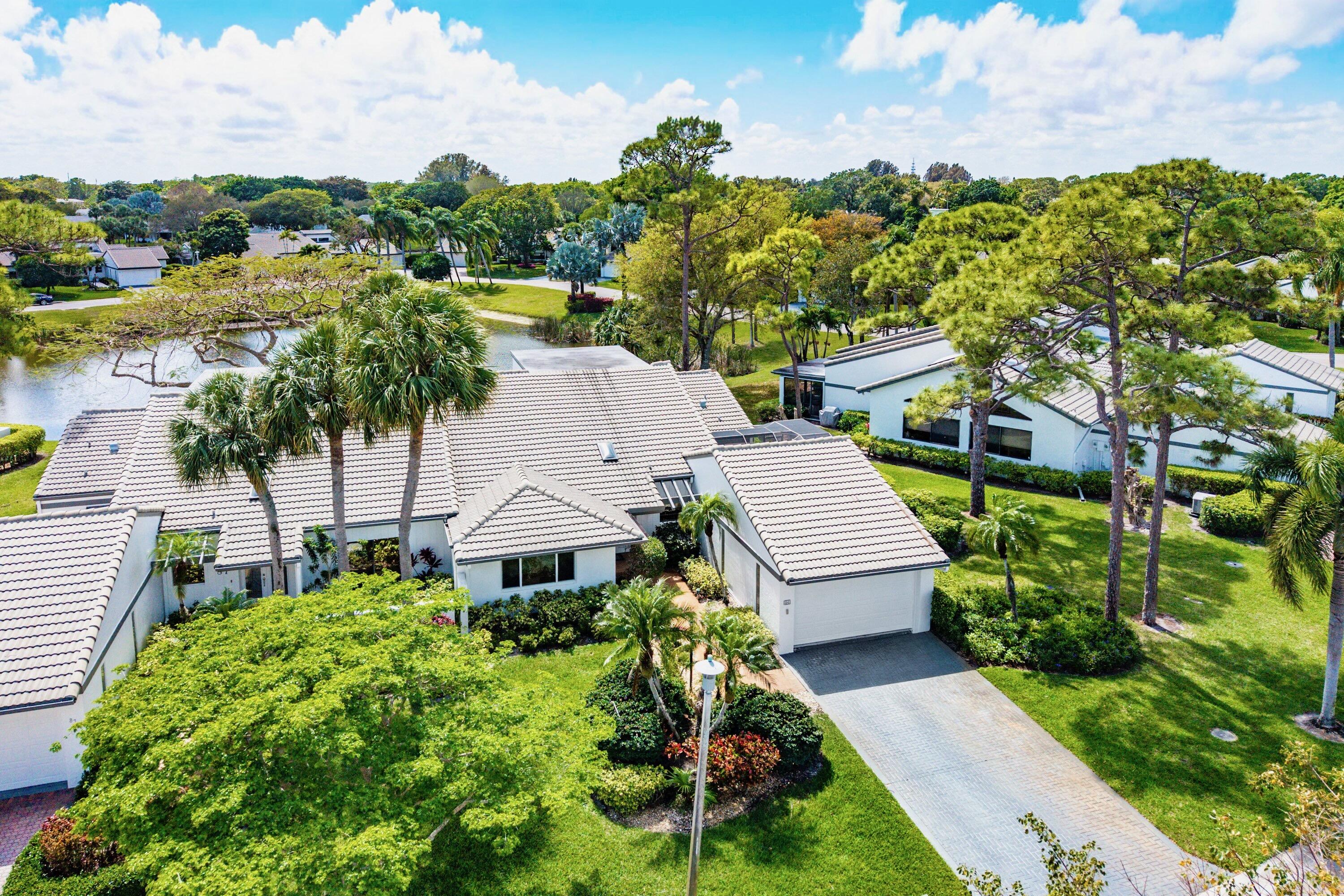 CAMBRIDGE I & II AT HUNTERS RUN CONDO - Residential