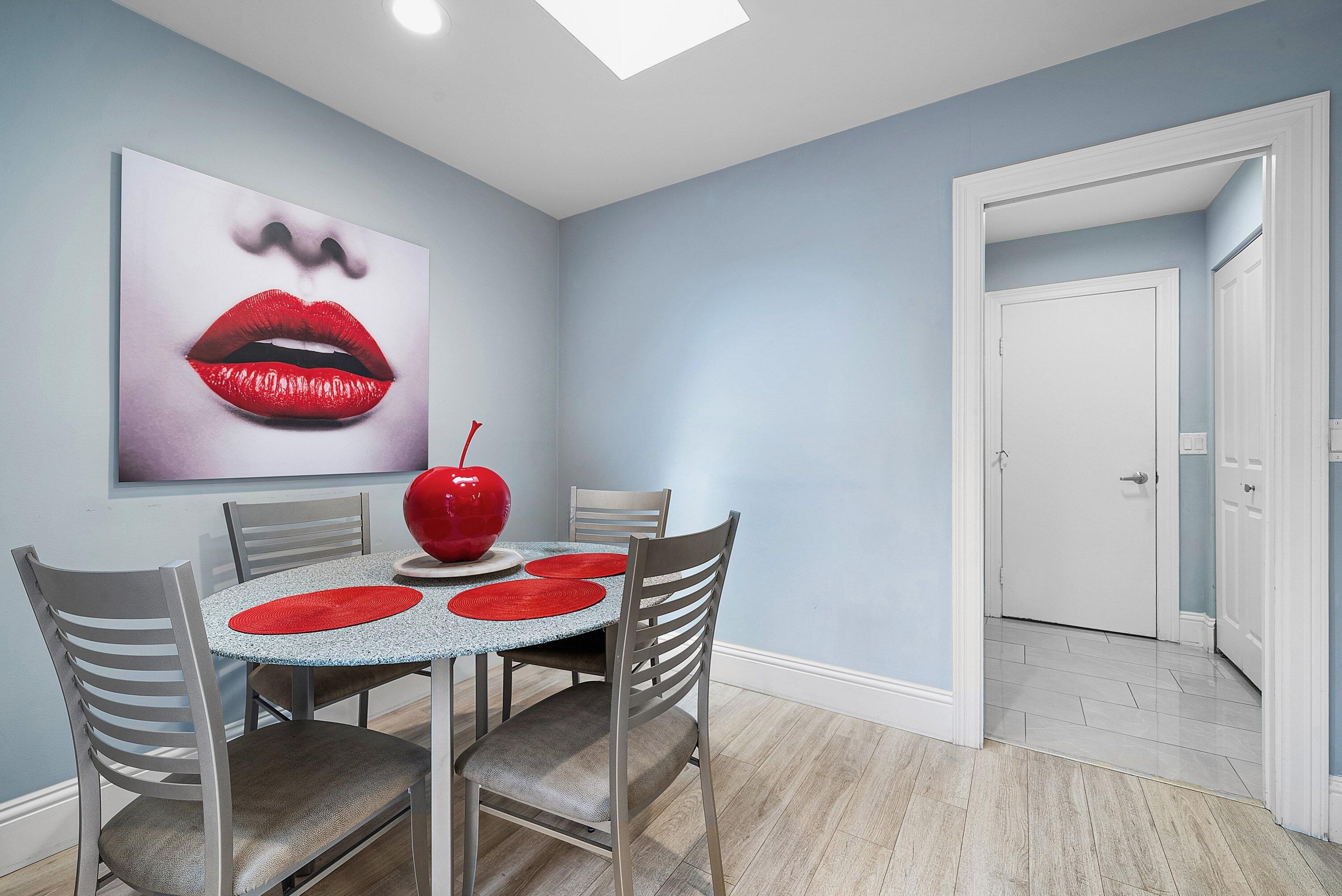 CAMBRIDGE I & II AT HUNTERS RUN CONDO - Residential