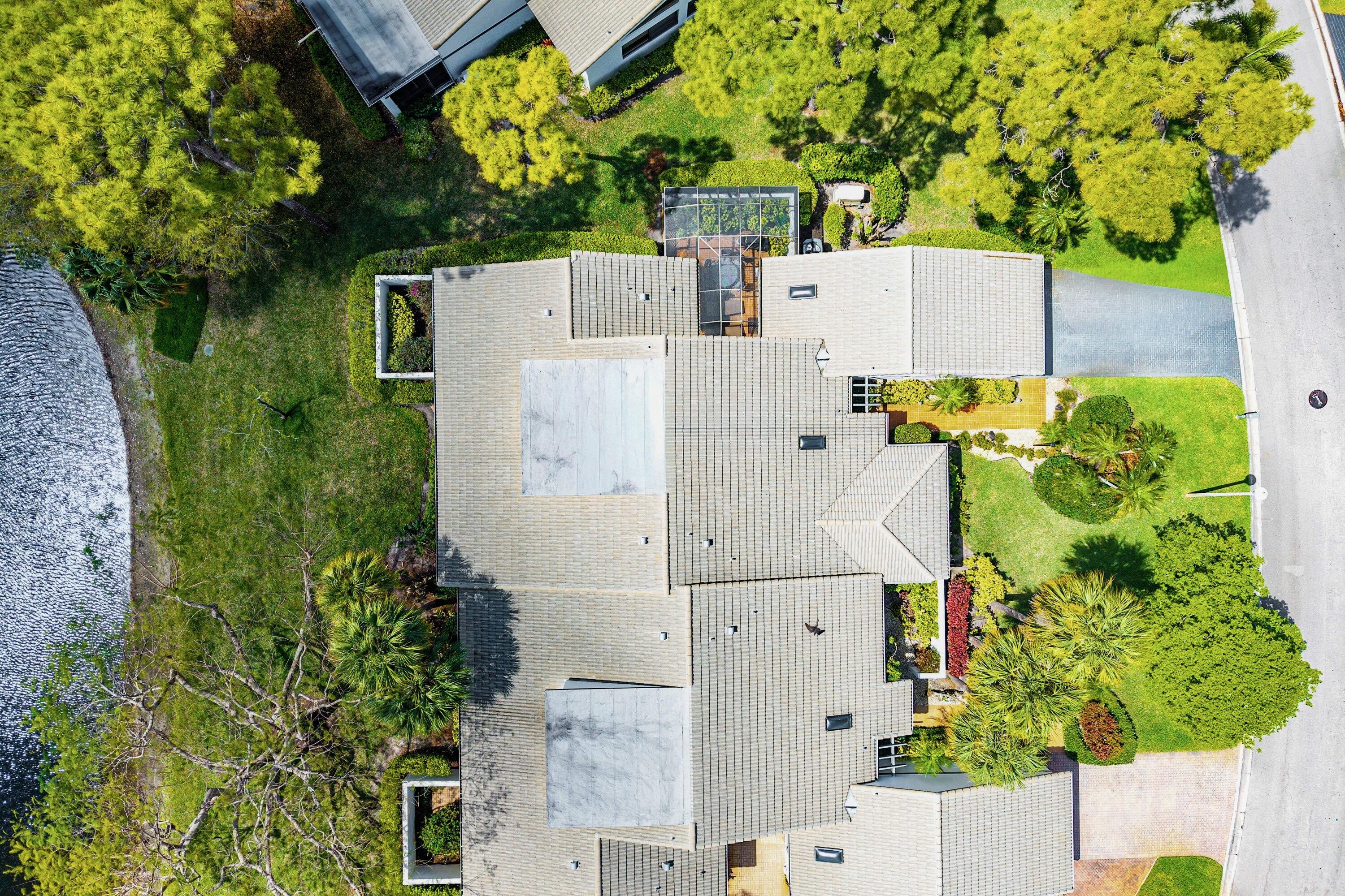 CAMBRIDGE I & II AT HUNTERS RUN CONDO - Residential
