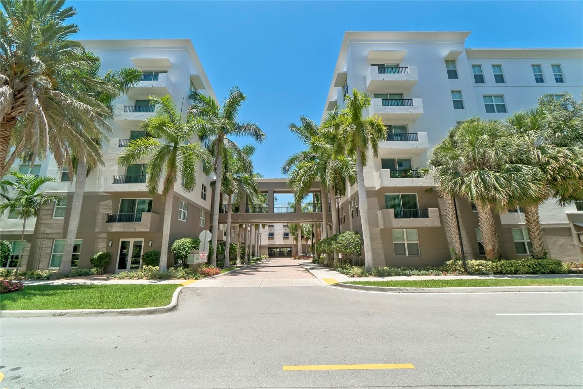 Lauderdale One - Residential