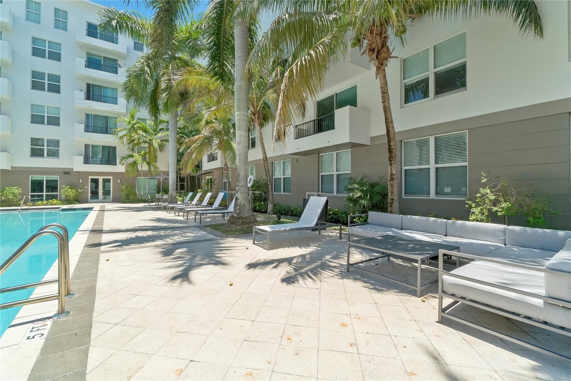 Lauderdale One - Residential