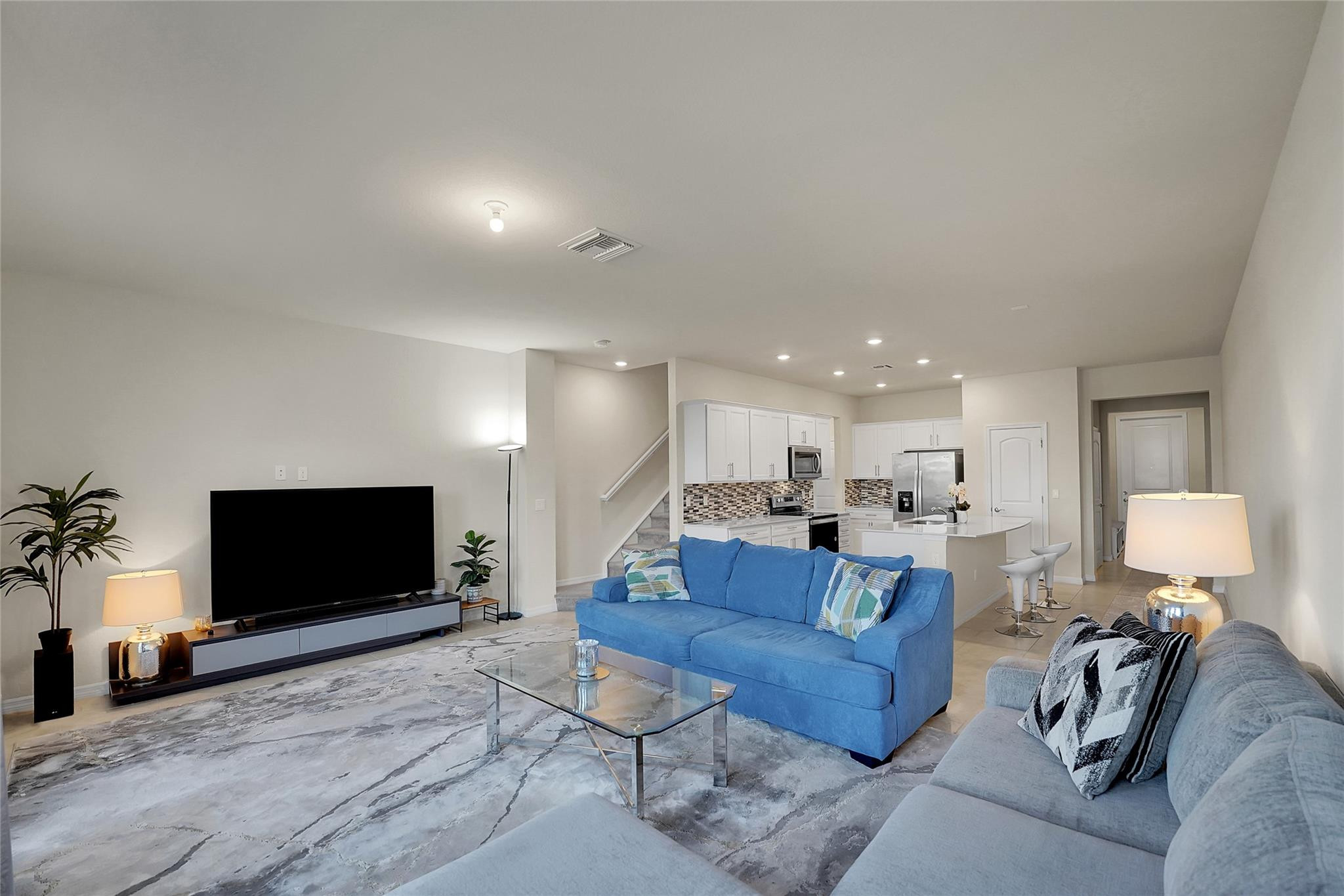 OAK TREE - Residential