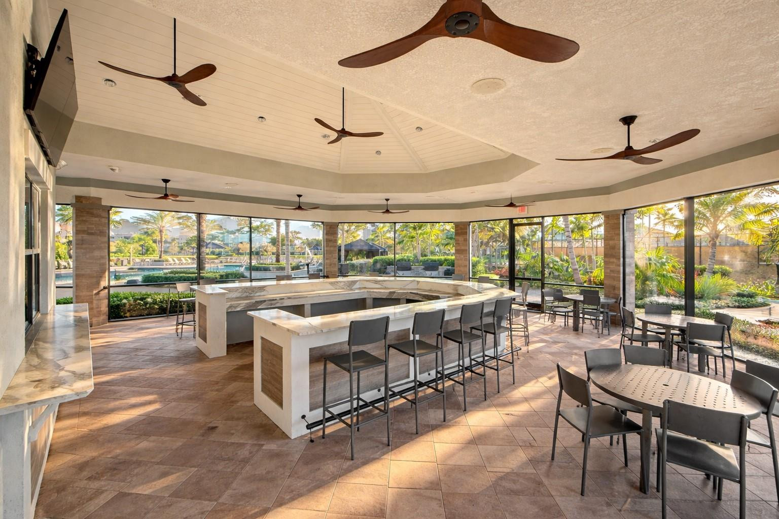 OAK TREE - Residential