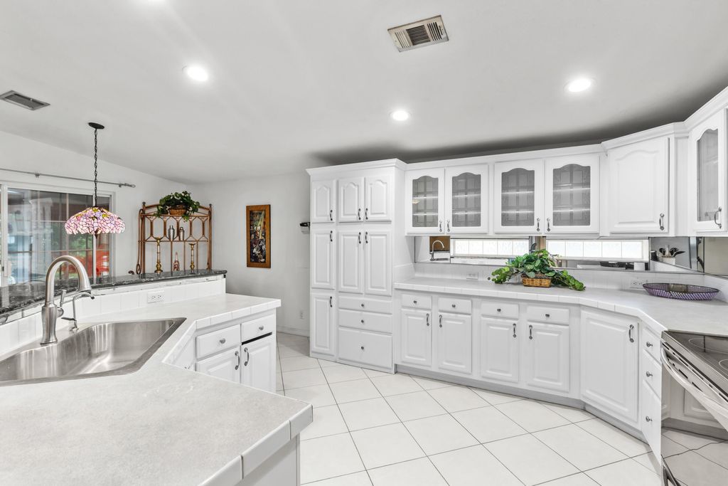 Photo of 2945 Eagles Nest Way, Port Saint Lucie, FL 34952 (MLS # R11131498)