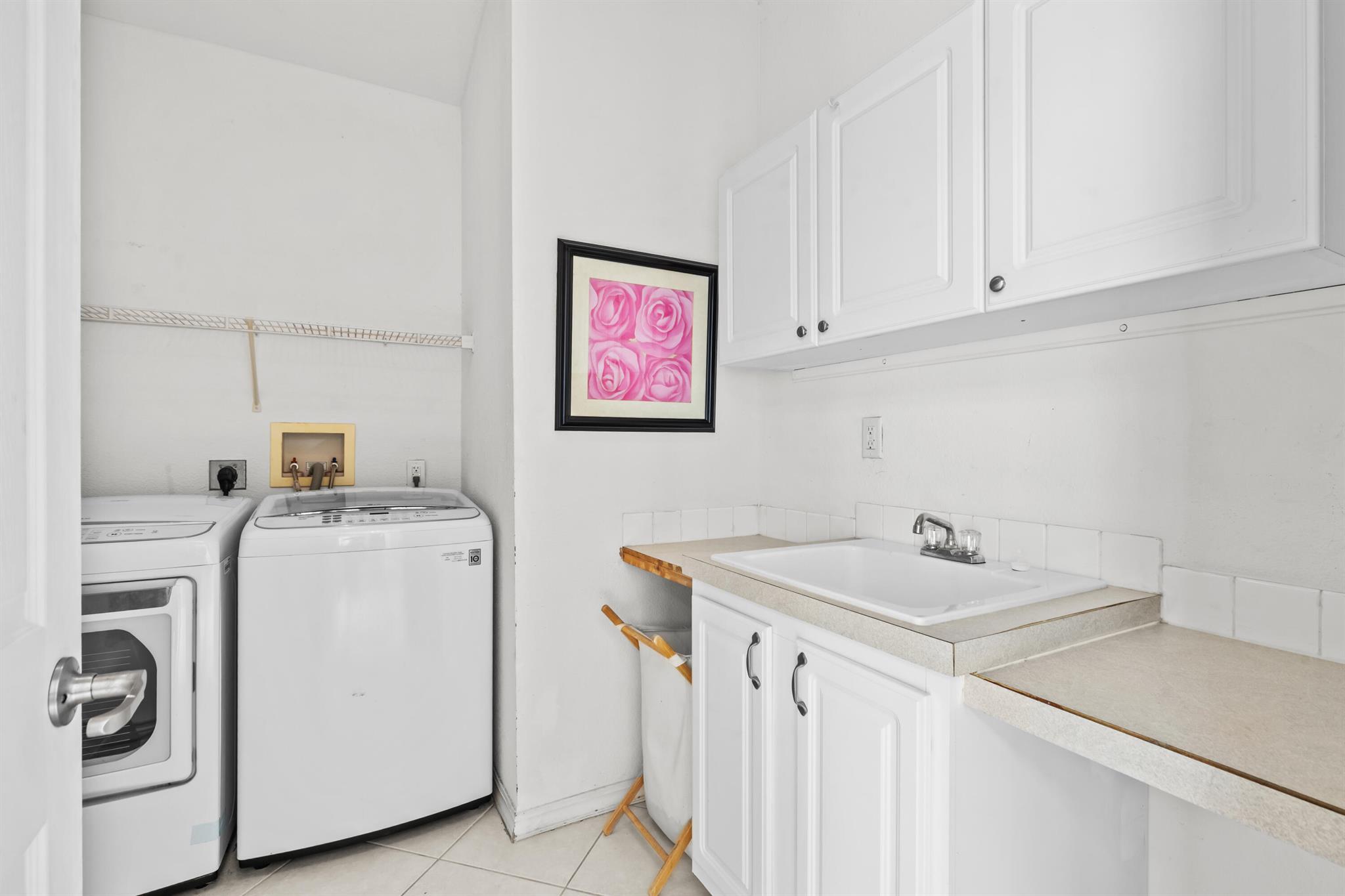 EAGLE'S RETREAT AT SAVANN - Residential