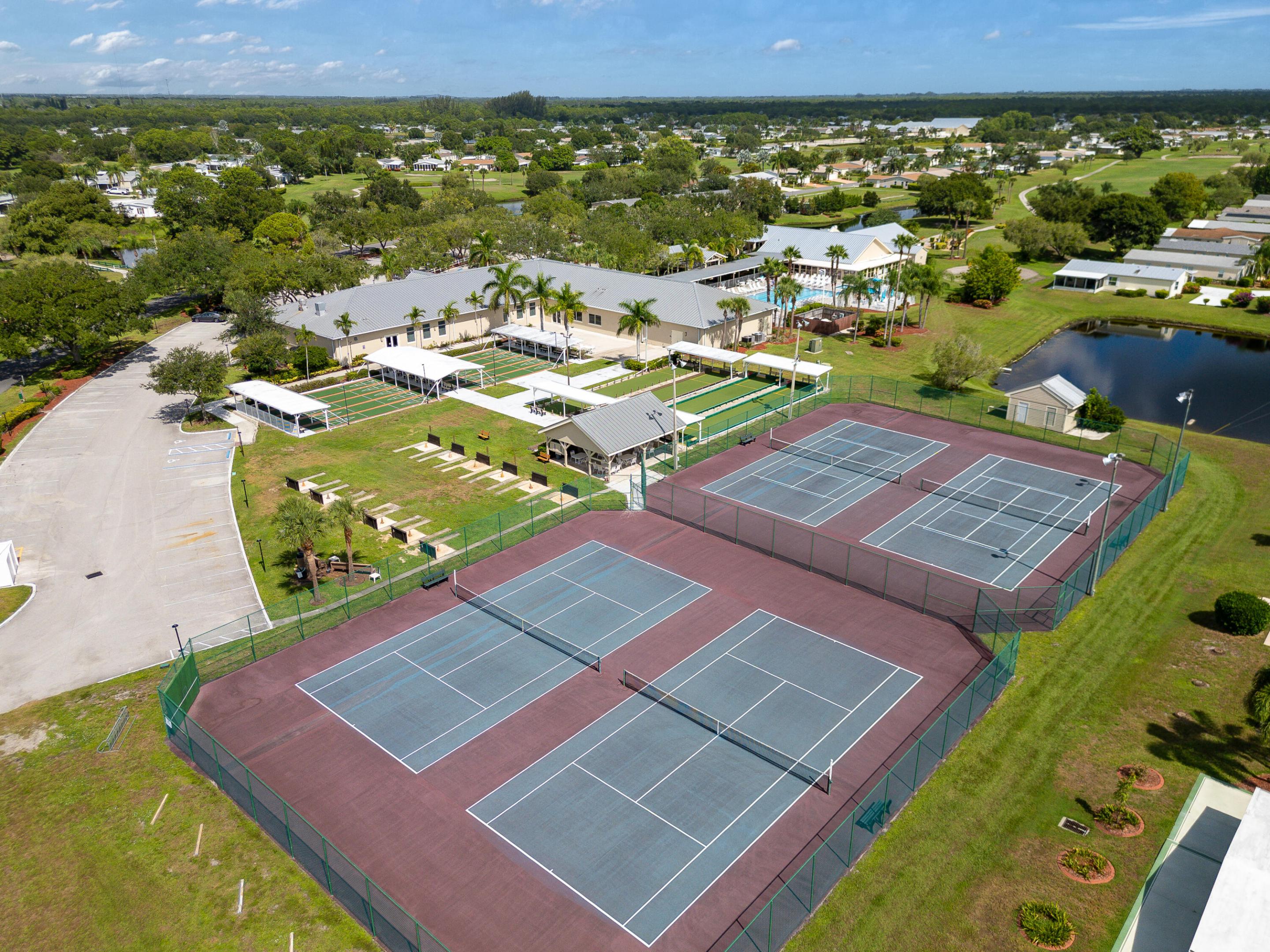 EAGLE'S RETREAT AT SAVANNA CLUB PHASE 2 - Residential