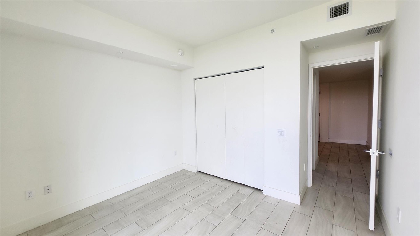 ONE METROPICA - Residential